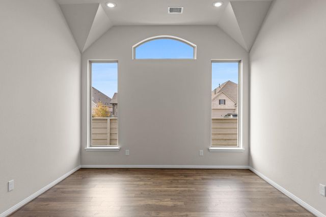 2302 Gleaming Pear Drive, Manvel, TX 77578