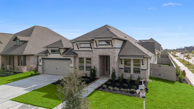 2302 Gleaming Pear Drive, Manvel, TX 77578