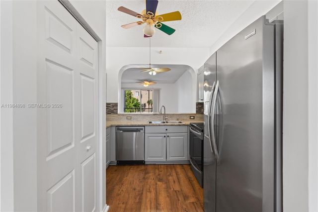 7647 Southampton Terrace 314, Tamarac, FL 33321