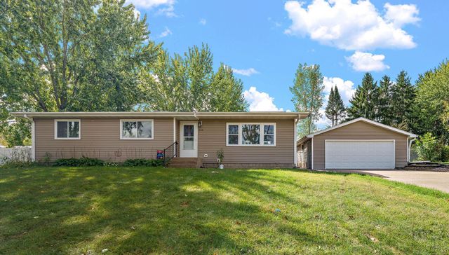534 Derrick Drive, New Richmond, WI 54017