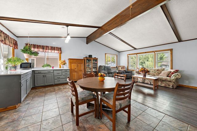 534 Derrick Drive, New Richmond, WI 54017
