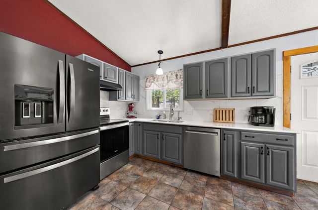 534 Derrick Drive, New Richmond, WI 54017