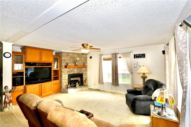 1373 Lambs Grove RD, Elizabeth City, NC 27909