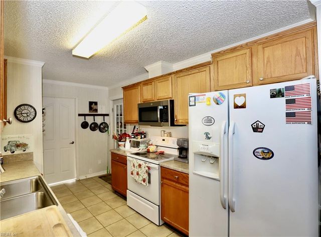 1373 Lambs Grove RD, Elizabeth City, NC 27909
