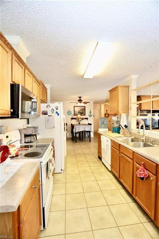 1373 Lambs Grove RD, Elizabeth City, NC 27909