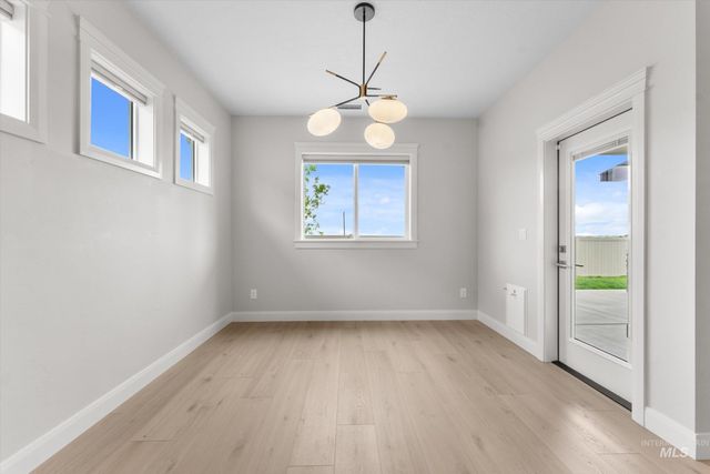2094 W Ibis Dr, Nampa, ID 83686