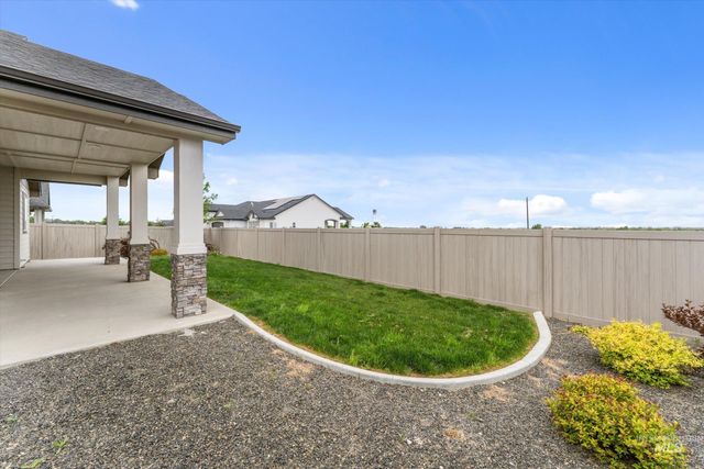 2094 W Ibis Dr, Nampa, ID 83686