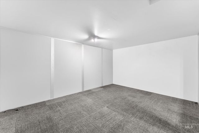2094 W Ibis Dr, Nampa, ID 83686