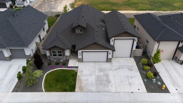 2094 W Ibis Dr, Nampa, ID 83686