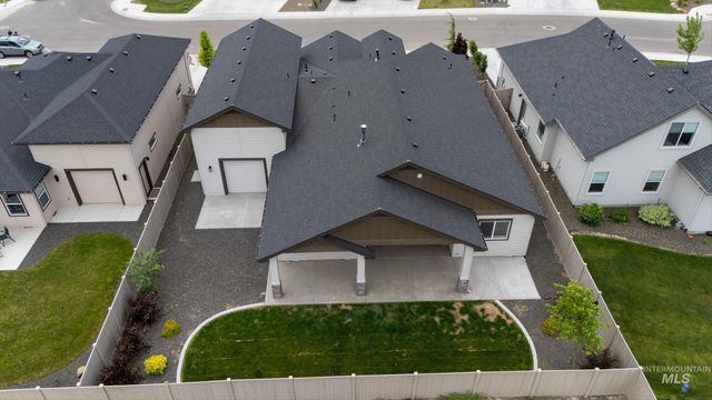 2094 W Ibis Dr, Nampa, ID 83686