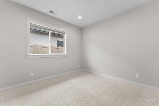 2094 W Ibis Dr, Nampa, ID 83686