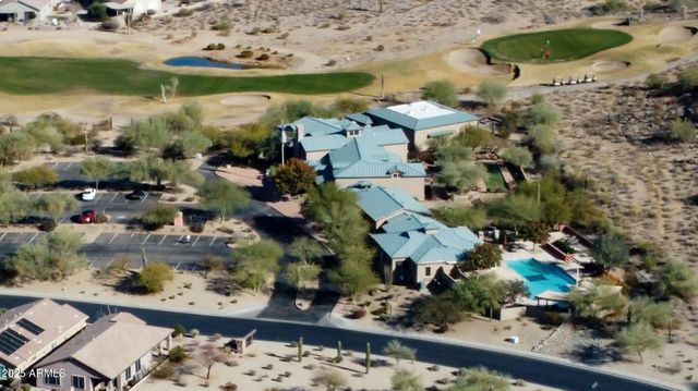 676 W TWIN PEAKS Parkway, San Tan Valley, AZ 85143