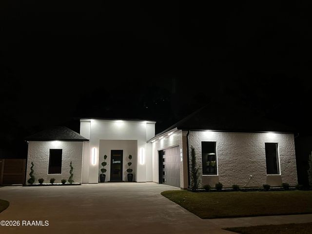 102 Timber Mill Street, Lafayette, LA 70508