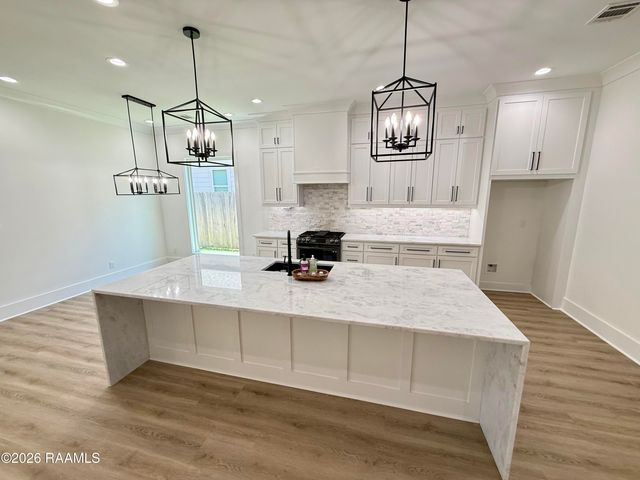 102 Timber Mill Street, Lafayette, LA 70508