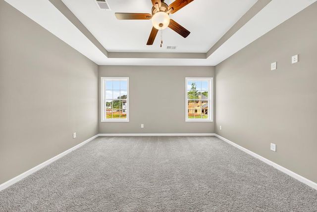 104 Beaver Creek Way, Lagrange, GA 30241