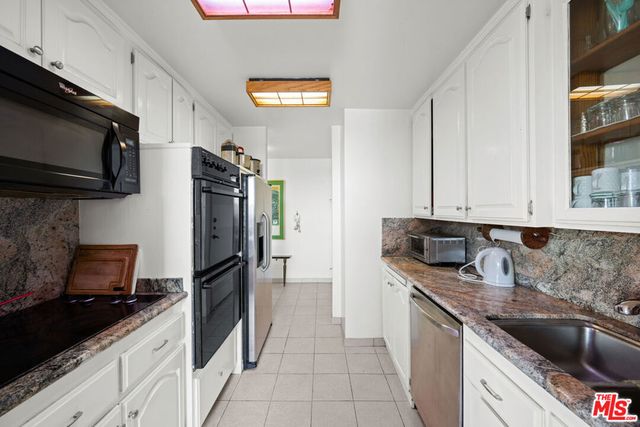 100 S Doheny Drive 512, Los Angeles, CA 90048