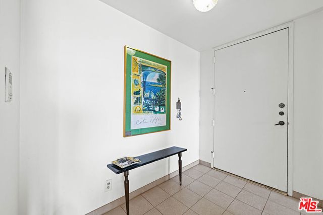 100 S Doheny Drive 512, Los Angeles, CA 90048