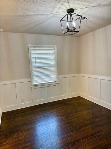 112 Savannah Street, Waxahachie, TX 75165