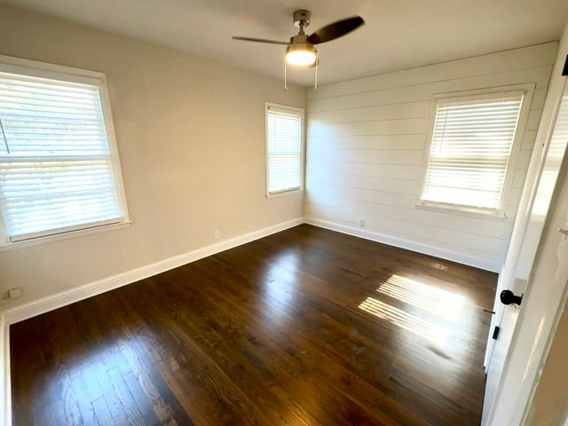 112 Savannah Street, Waxahachie, TX 75165