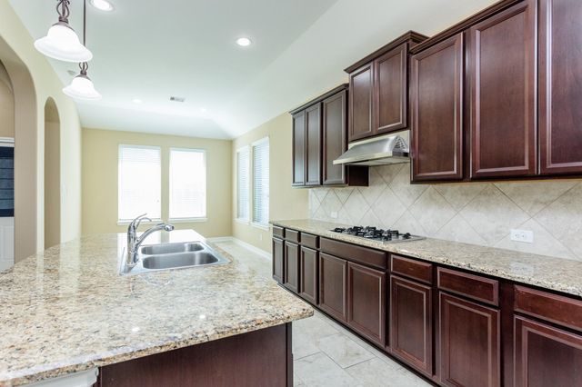7810 Deep Green Drive, Rosenberg, TX 77469