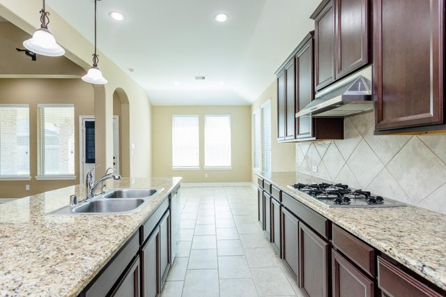 7810 Deep Green Drive, Rosenberg, TX 77469