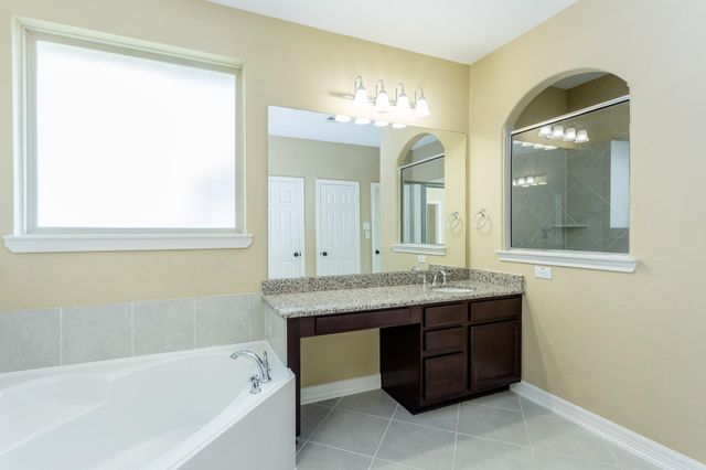 7810 Deep Green Drive, Rosenberg, TX 77469