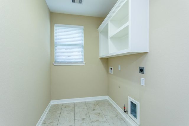 7810 Deep Green Drive, Rosenberg, TX 77469