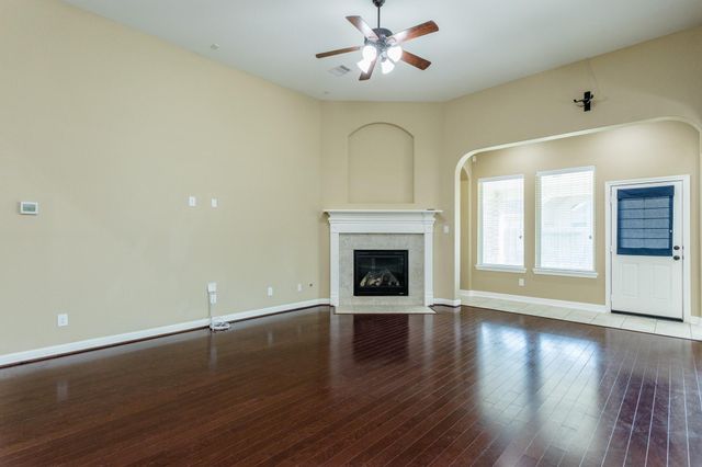 7810 Deep Green Drive, Rosenberg, TX 77469