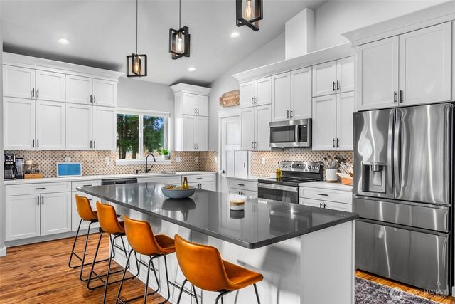 17912 Daryl Lane SW, Rochester, WA 98579