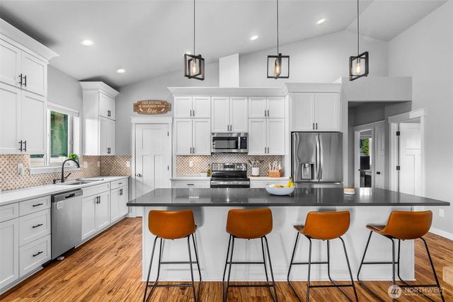 17912 Daryl Lane SW, Rochester, WA 98579