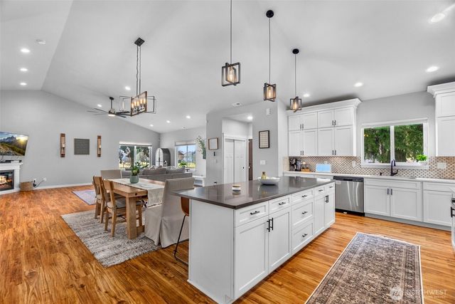 17912 Daryl Lane SW, Rochester, WA 98579