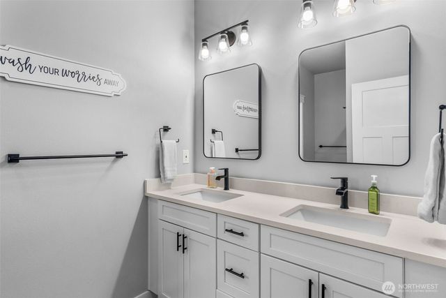 17912 Daryl Lane SW, Rochester, WA 98579