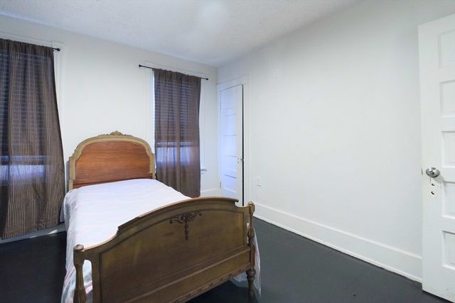 99 Clover St, Worcester, MA 01603