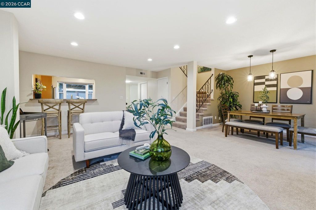 1589 Ashwood Dr., Martinez, CA 94553