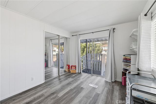 80 Huntington 516, Huntington Beach, CA 92648
