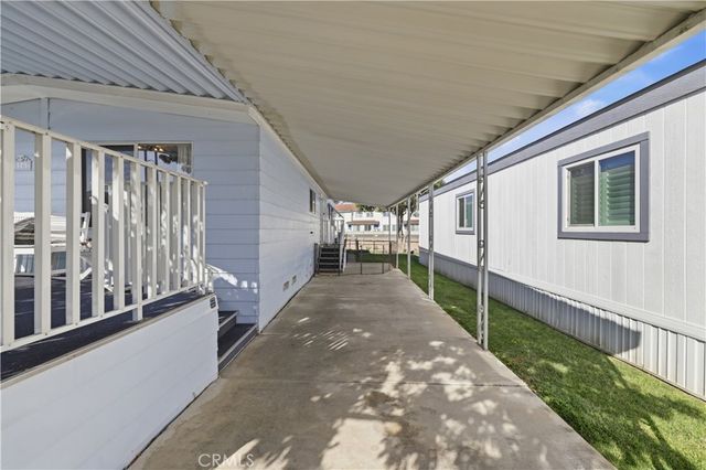 80 Huntington 516, Huntington Beach, CA 92648