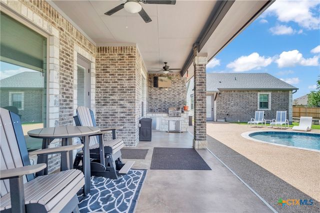 8219 Collins Creek Drive, Salado, TX 76571