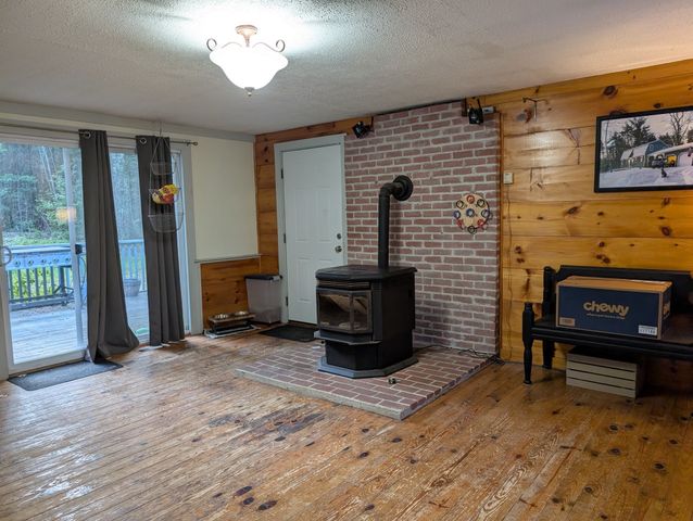 134 Davis Village Rd., New Ipswich, NH 03071