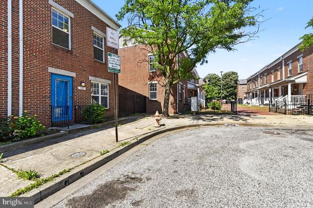 725 W CHERRY BLOSSOM WAY, Baltimore, MD 21201