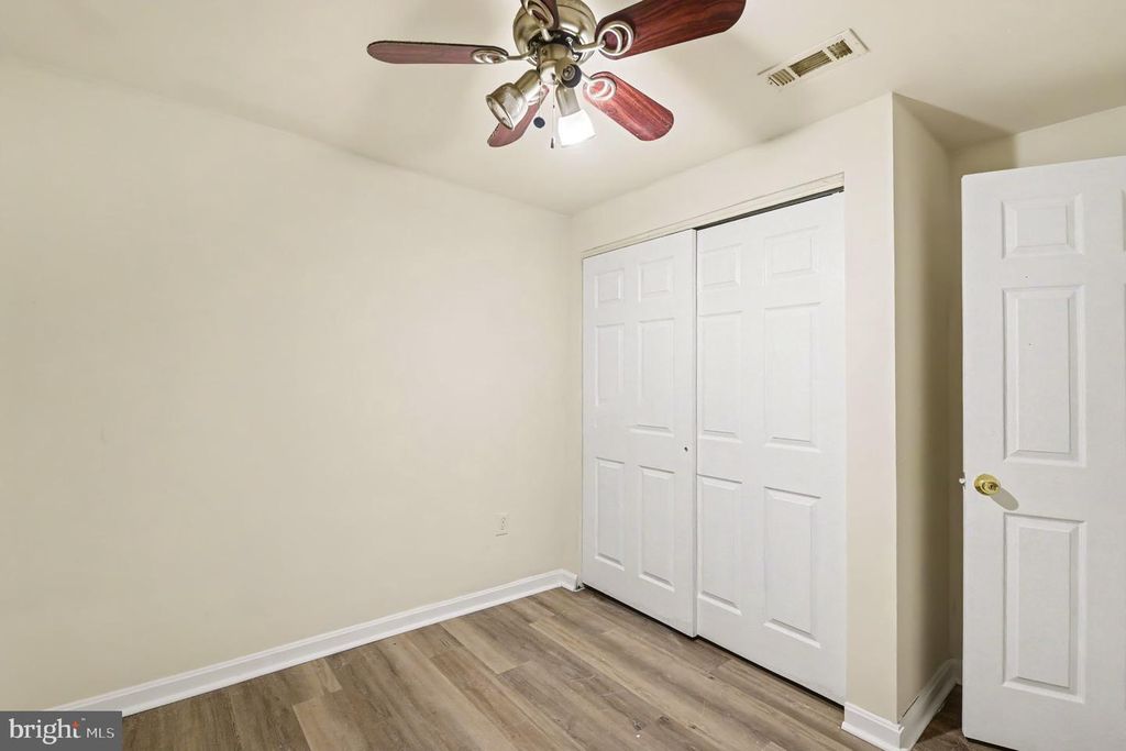 Image 27 of property listing at 725 W CHERRY BLOSSOM WAY, Baltimore, MD 21201