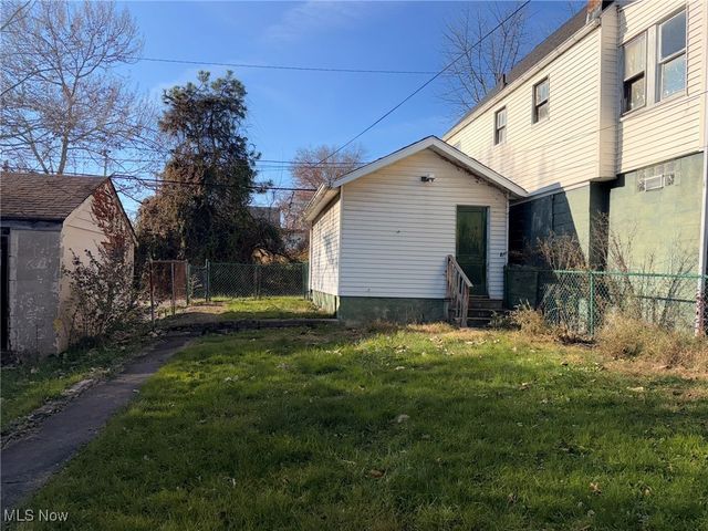 439 Henry Avenue, Steubenville, OH 43952