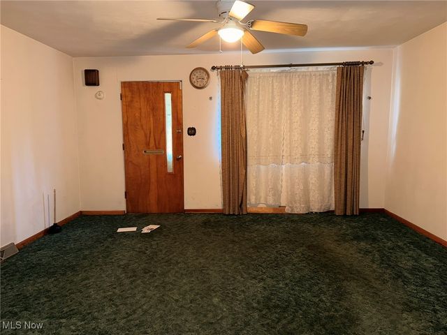 439 Henry Avenue, Steubenville, OH 43952