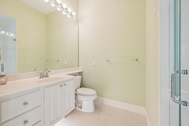 8693 SE Nicolete Lane, Hobe Sound, FL 33455