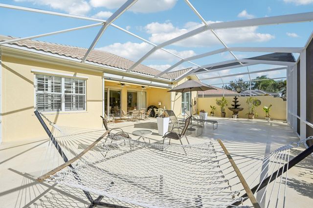 8693 SE Nicolete Lane, Hobe Sound, FL 33455