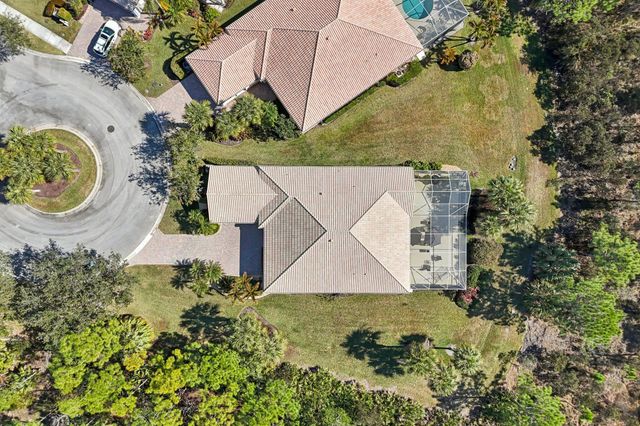 8693 SE Nicolete Lane, Hobe Sound, FL 33455