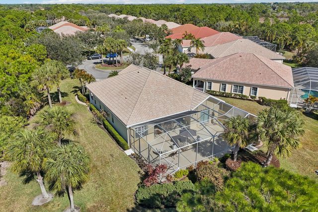 8693 SE Nicolete Lane, Hobe Sound, FL 33455