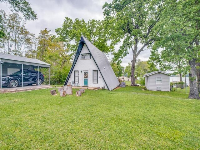 467 Old Mill Lane, East Tawakoni, TX 75472