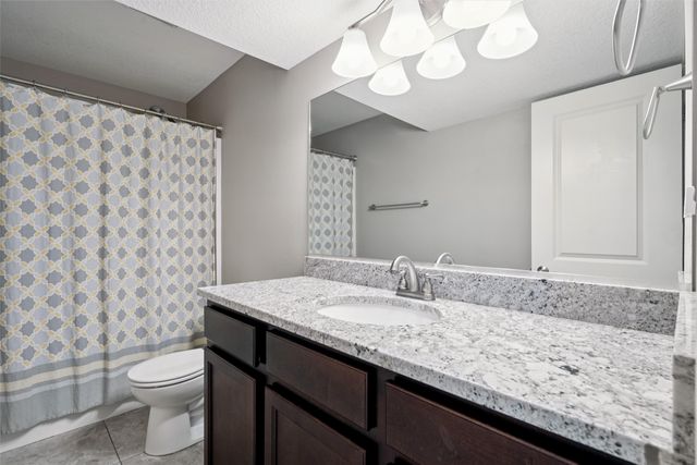 720 Timberview Drive, Adel, IA 50003