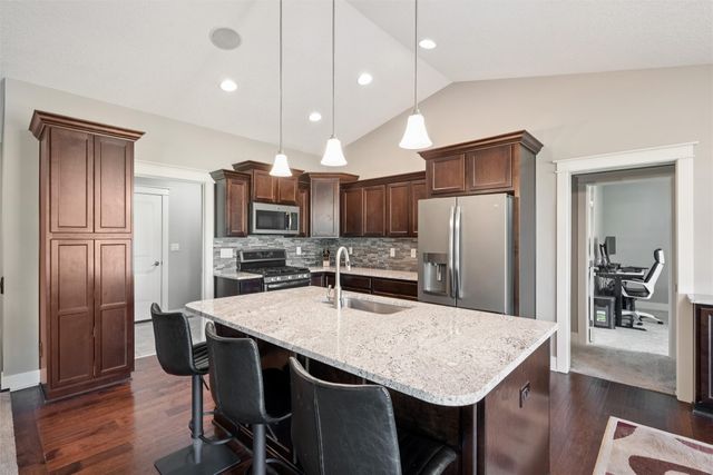 720 Timberview Drive, Adel, IA 50003