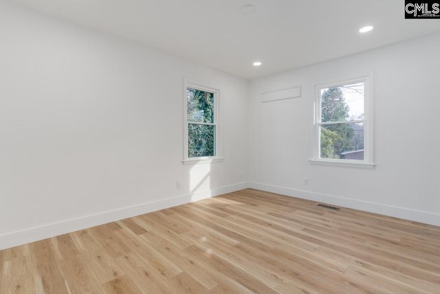 124 W Lakeside Avenue, Columbia, SC 29203